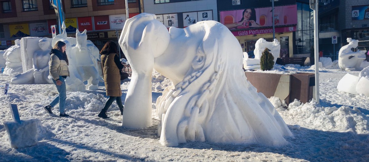 L'experiència a Andorra durant el Concurs Internacional d'Escultures de neu ha estat una experiència fantàstica!