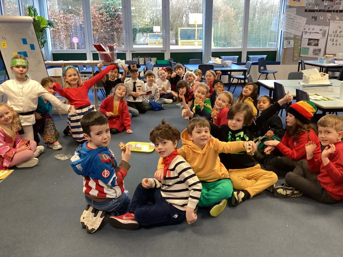 MissGarvey's tweet photo. Happy International Day! We have had a great week learning about Mary Seacole @BrookburnP https://t.co/ATk9wLbkMG