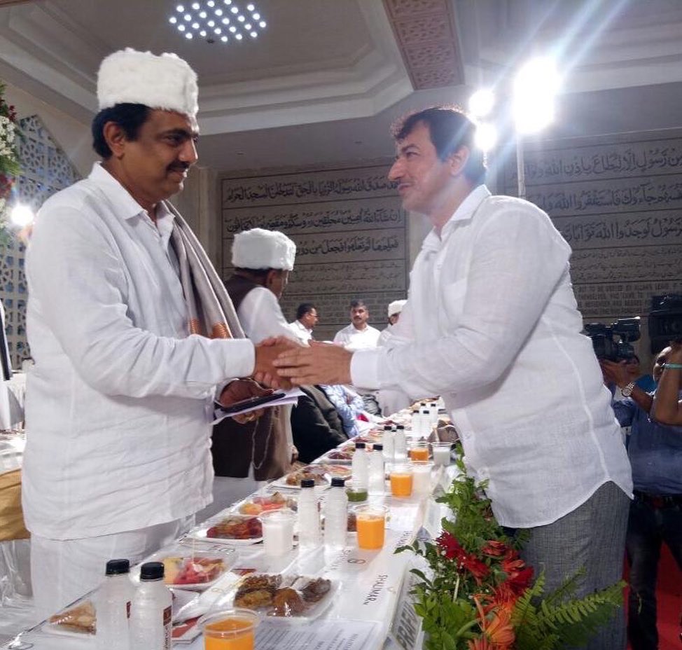 salim_mapkhan's tweet photo. Warm Birthday Greetings to Ex- Minister &amp; State President of #NCP. Shri  @Jayant_R_Patil Saheb on his birthday. Prayers and wishes for his good health, long life &amp; continued success.

#Salim_Mapkhan 
#NCP_Speaks
#NCP_Maharashtra https://t.co/EJLcqp8YYz