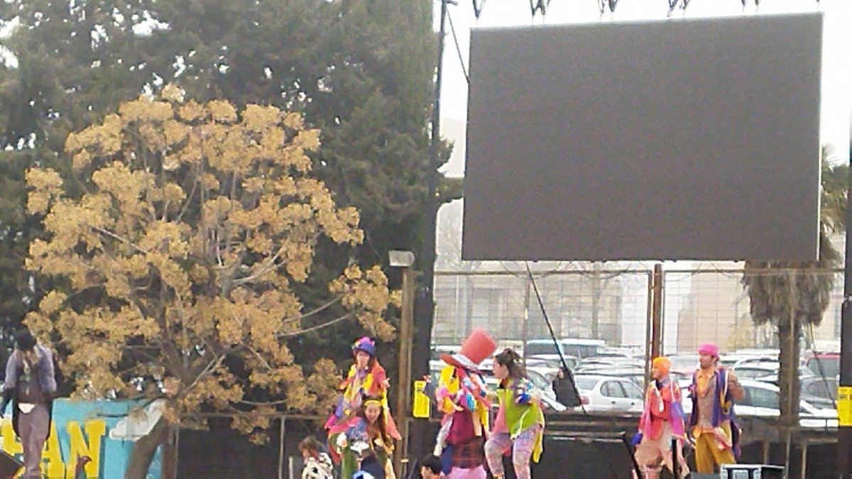 XaviRosApa's tweet photo. Més de 2000 infants de totes les escoles al #CarnestoltesInfantil
#CarnestoltesTàrrega2023
Primer ha aparegut el Gris, després els Poca-soltes i ara la #Toltes per encetar el Carnaval 🥳
@ajtarrega @CrumaTaller #pee_trrg @CulturaTarrega
#Tàrrega
#Urgell
#RepúblicaCatalana https://t.co/Oh4DhOhvsS