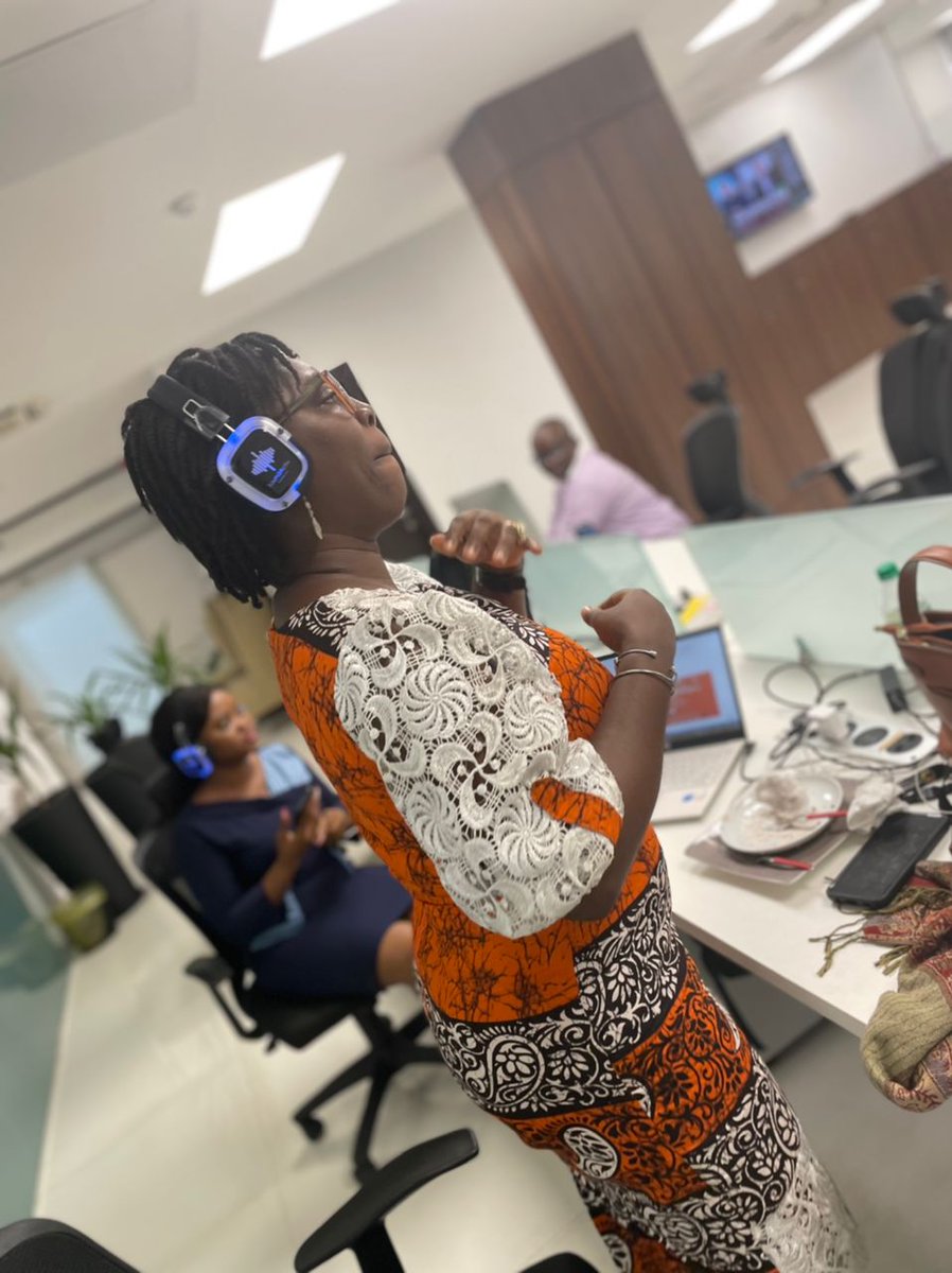 SoundActiv3's tweet photo. These happy people held a silent valentine’s office party with our headsets yesterday

Spot our glowing headsets and their happy faces 😝 we’re happy they had so much fun.

A silent office party, yay or nay? 

#soundactiv #silentdiscoinlagos #corporateevents https://t.co/Tyb6j2MSKh