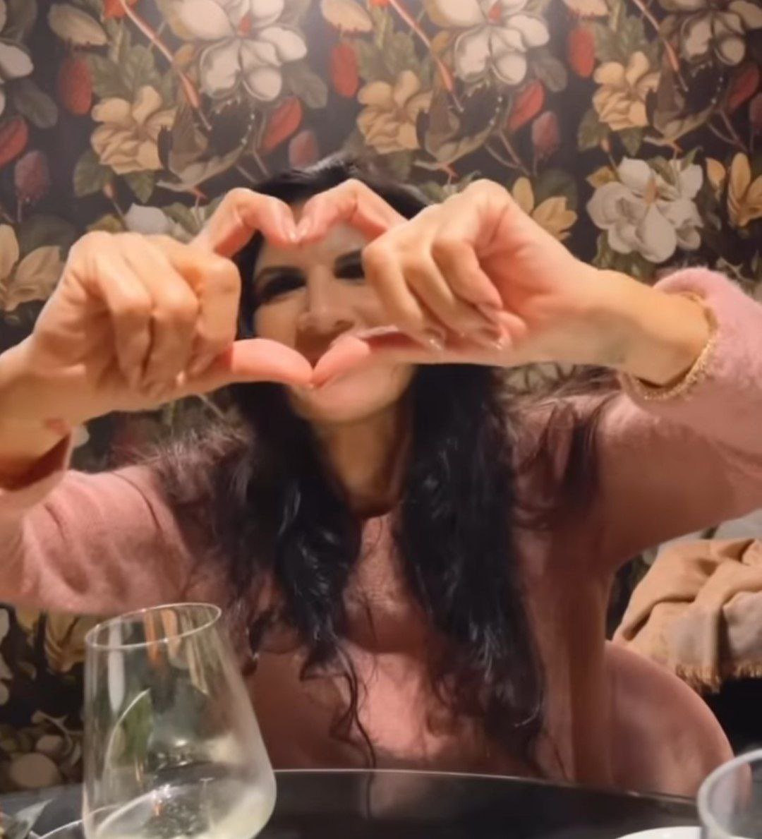 frasworld_1's tweet photo. 🔴COMUNICATO UFFICIALE🔴

Il Sindacato Fan #PamelaPrati si congratula con tutti i suoi soci e alcune fanpage di Instagram.

È proprio vero che ognuno ha i fan che si merita ♥️

La modalità ✨PROTECTION SQUAD SOLDATO PIREDDU✨ resta attiva.

Saluti,
Il Team Social SFPP https://t.co/a6qOuRBVr8