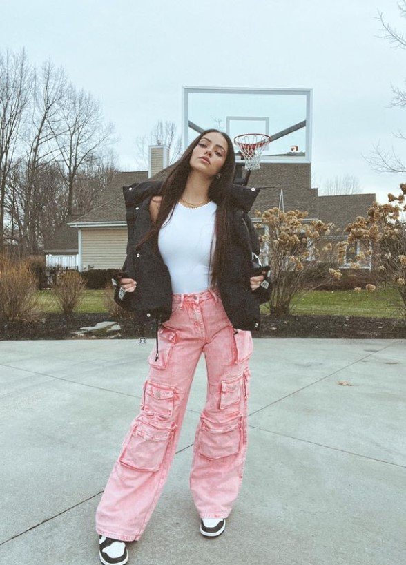 love my new outfit 🔥🔥