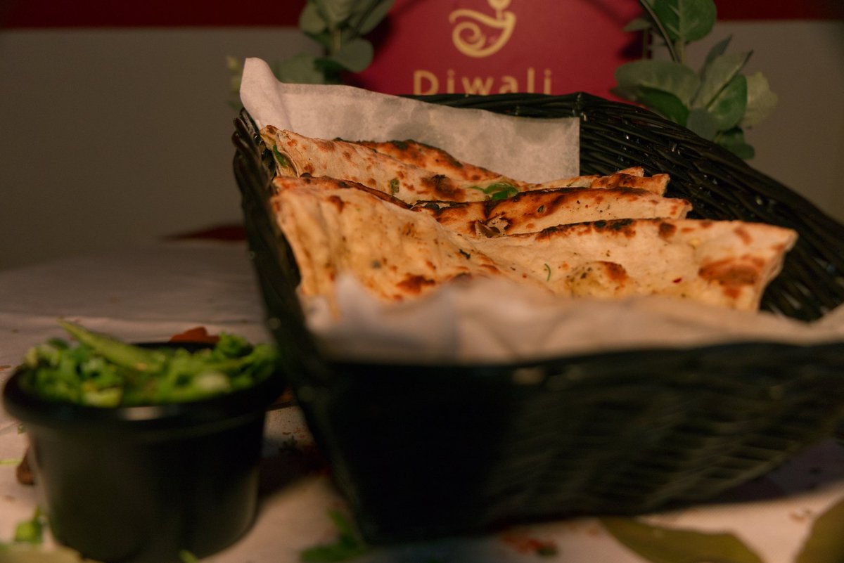 Dinner plans yet? Head over to Diwali and we got you covered. Try our Diwali special breads which can be accompanied with any curry of your choice. 
.
.
.
#belfastfoodie #belfasthour #thursdaymorning #BelfastRW23 #indianfood #northernireland #uk