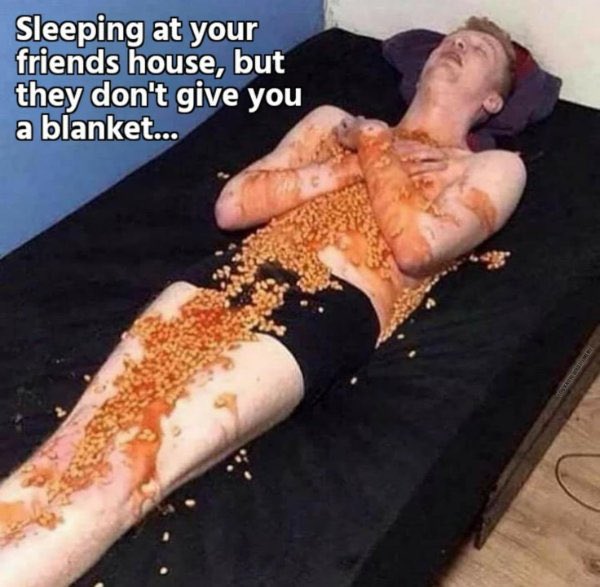 😅😂 🥱💤💤
#Sleepover #britishstyle #MemesForThePeople