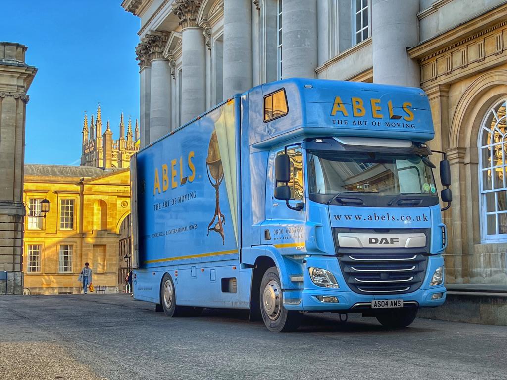 AbelsMoving's tweet photo. Earlier in the week, we completed a white glove installation at Christ Church Library in #Oxford, and it was so nice to see the sun shining with blue skies ☀️ 

If you need any of our services, get in touch here - https://t.co/nwALeCTwoq #antique #specialists #prestige https://t.co/TapbFd4ZKS