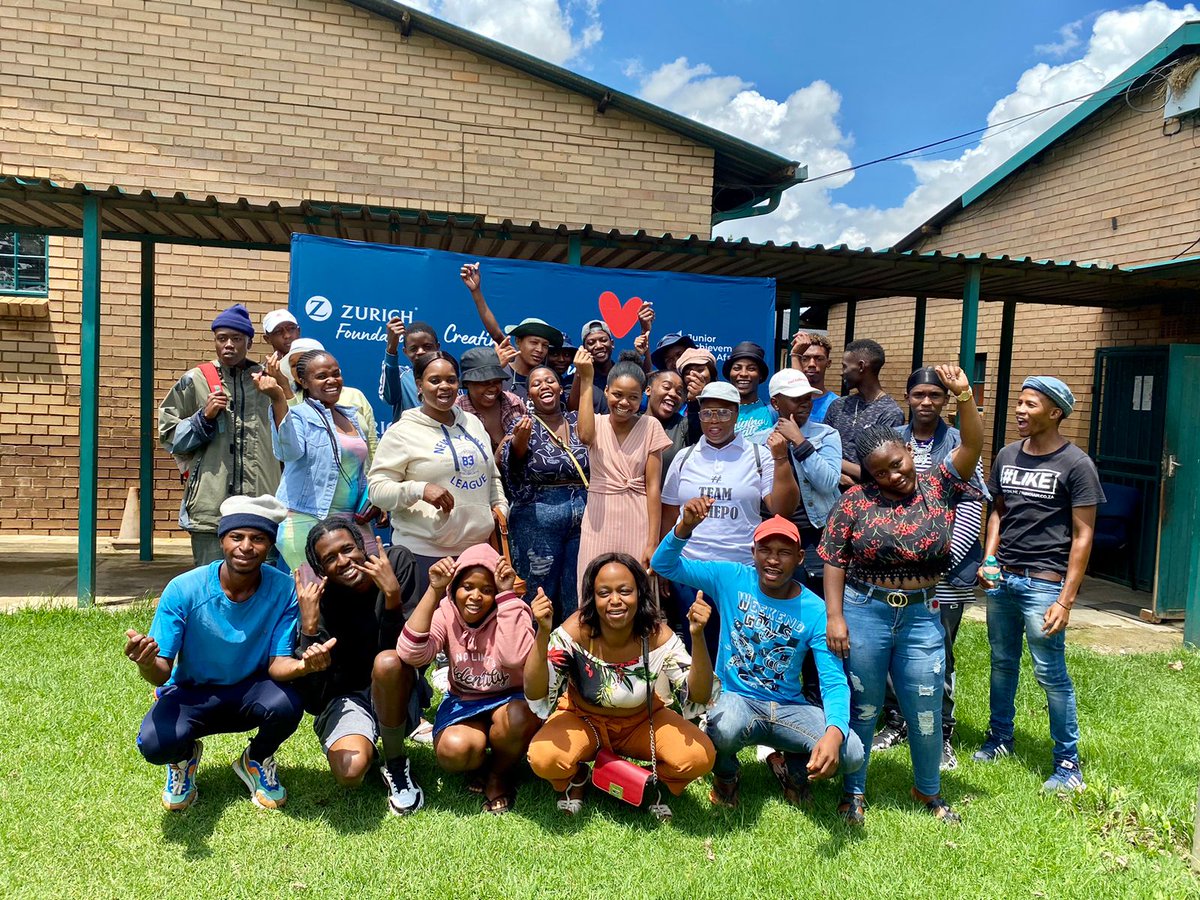JA_Africa_'s tweet photo. @JASouthAfrica, #SocialEquity initiative  kicked off in #Soweto, Johannesburg, with 120 young people participating! JA South Africa will host three-day boot camps in three cities for young people to create brighter, boundless futures for African youth.

Thanks to @zfoundation https://t.co/3CmY0Kjauv