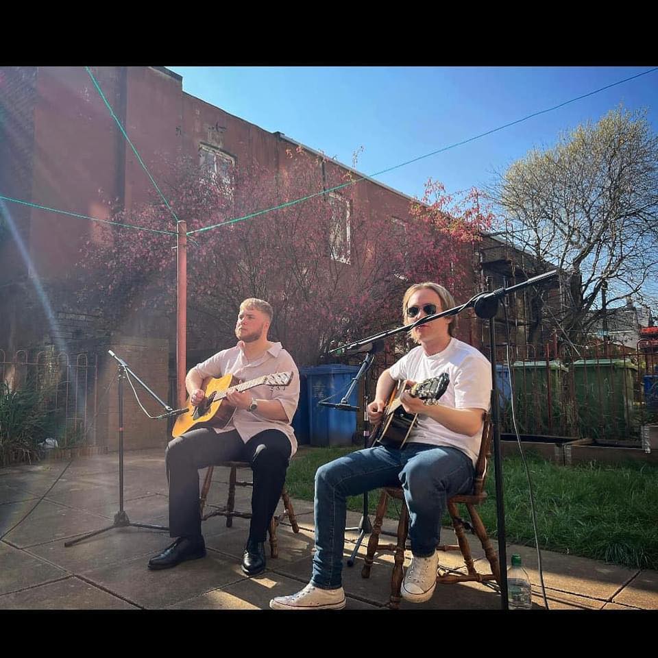 TONIGHT AT TUT'S ⇾ Debut gig from @circuskbcm playing alongside The Bats + <a href="/StuffedABand/">Stuffed Animals</a> + <a href="/saintsappho_/">Saint Sappho</a>!

FINAL TICKETS → ktwwh.co/circus