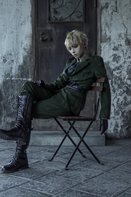 ※cos/APH アーサー・カークランド‾‾‾‾‾‾‾‾‾‾‾‾‾‾‾ㅤㅤㅤㅤㅤㅤㅤㅤㅤㅤㅤㅤㅤ 痛む心 悪態をつきそうなのも      全部全部 閉じ込める芍侶 
