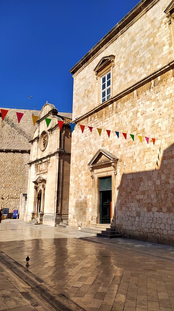 FranicaDevoic's tweet photo. If you are looking for sunlight or sun  caption for Twitter here in Dubrovnik you will find plenty.📸🌞♥️
#Dubrovnik #Croatia #vitaminD  #wintersun #beautiful #timeforstroll #outdoors #picperfect #happy #love #medieval #landscape #sunny #photography #bucketlist2023
#comeandvisit https://t.co/1MILlExQnQ