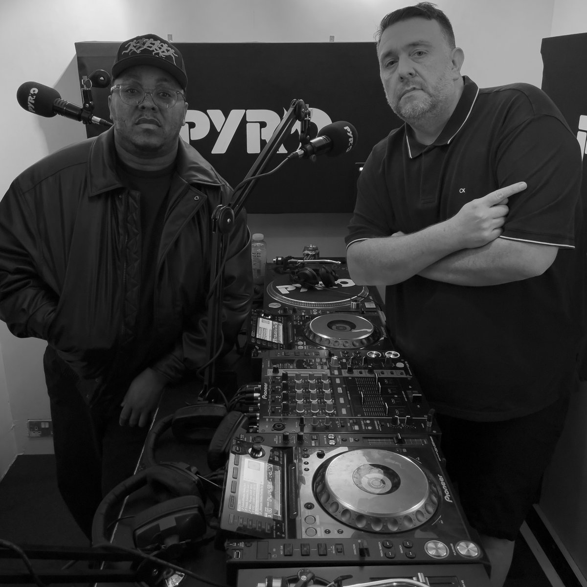 PyroRadio's tweet photo. 🔊 Listen back to @DJ_Slimzee alongside @MangaStHilare on the #PyroRadio @Mixcloud channel 📻 #Grime #Mixcloud #KeepItPyro

🔗 https://t.co/2tfEZZh9AC https://t.co/N6si8OU6vo