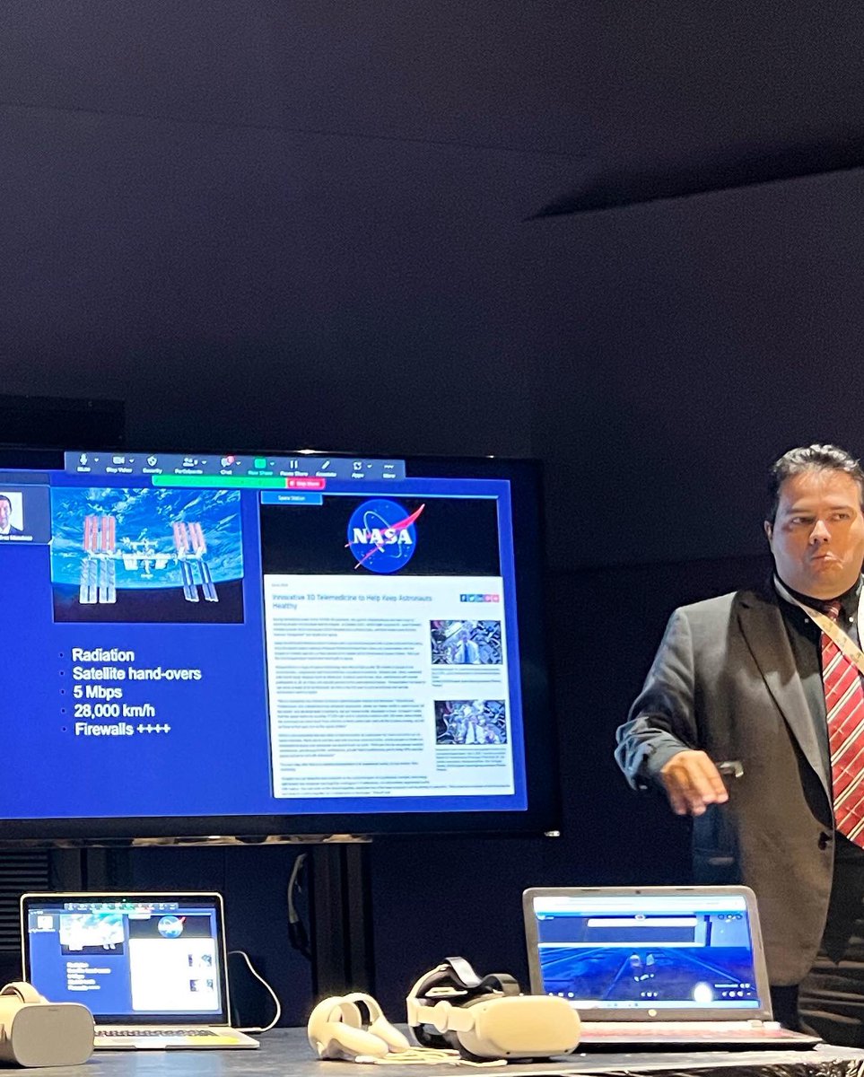Javier_Montiel1's tweet image. Immersive experience at #SEEC2023 sharing our pedagogical research on Metaverse methodologies in education! Our guest speaker, Dr. Fernando De La Peña, blew us away with his insights on the future of #holograms and #AI. Exciting potential for #EducationInnovation! 🚀📚#Metaverse