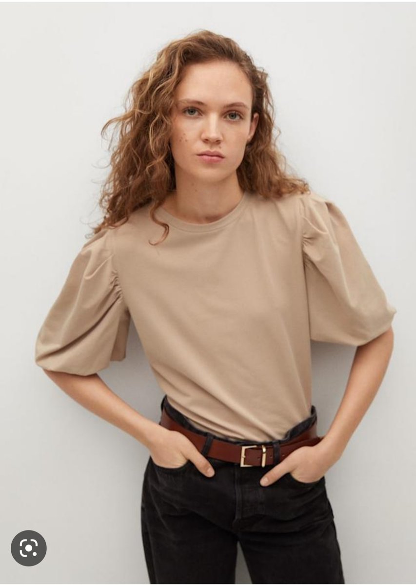 Anexate00's tweet photo. @Mango hay alguna posibilidad de conseguir esta camiseta? Creo que la referencia era esta 
REF. 87037128

🤞🏻 https://t.co/Toldl2cA2G