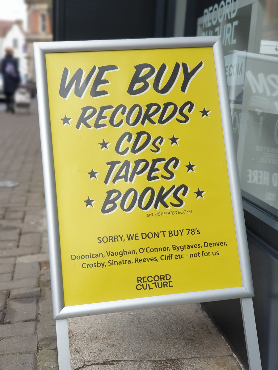 rcrdcltr's tweet photo. New sign.

You gotta tell 'em straight 😁 https://t.co/IMpIWjr5EA