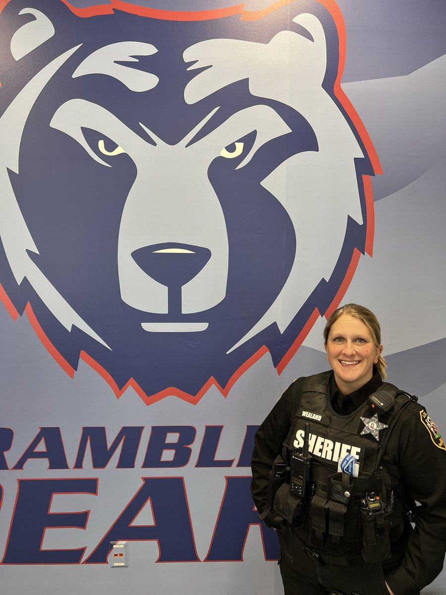 Happy National SRO Day, SRO Wealand! Thanks for all you do!