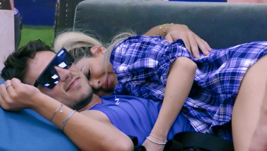 Gv1Helym's tweet photo. @diezminutos_es Son tan hermosos los adoro #Oriele 🥰💖 https://t.co/UcnLZ6tc4o