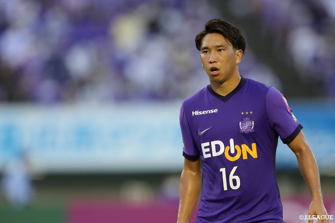 J_League's tweet photo. 🎂HAPPY BIRTHDAY🎂

本日2月17日は
北海道コンサドーレ札幌
浅野雄也 選手の26歳の誕生日です🎉

浅野選手、
おめでとうございます㊗️

@consaofficial
@asano4nan https://t.co/vTjCVTQOiH