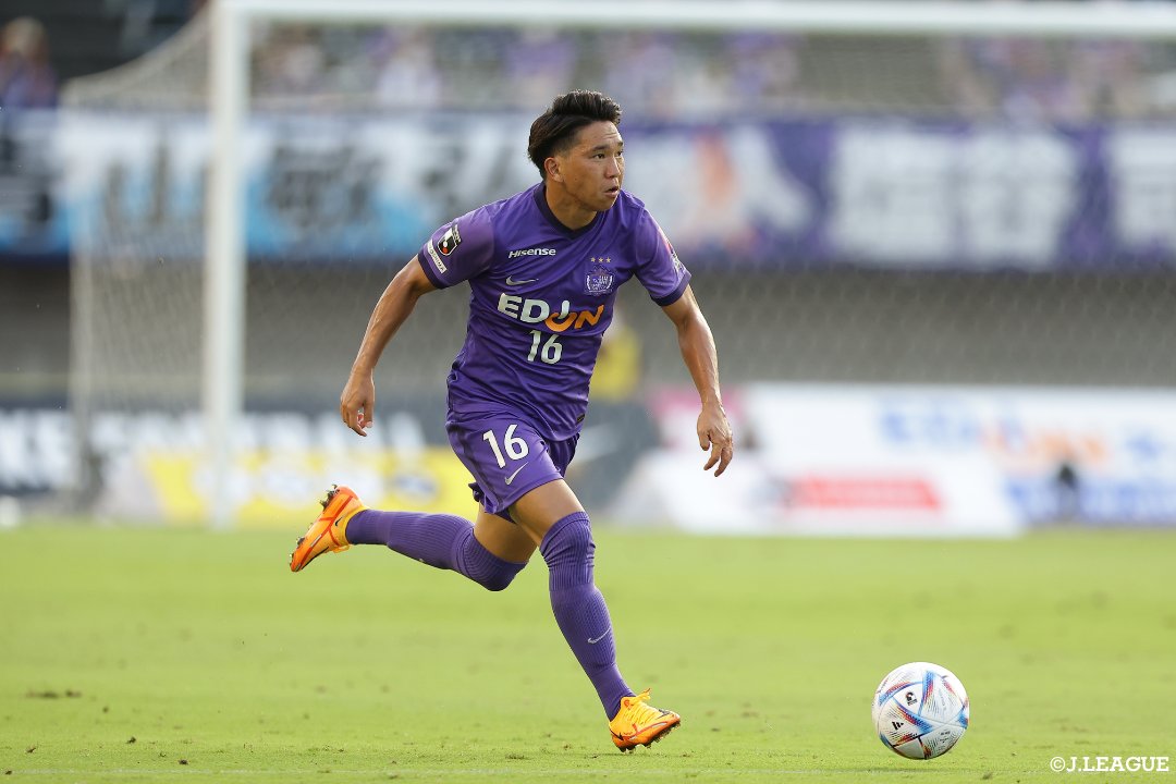 J_League's tweet photo. 🎂HAPPY BIRTHDAY🎂

本日2月17日は
北海道コンサドーレ札幌
浅野雄也 選手の26歳の誕生日です🎉

浅野選手、
おめでとうございます㊗️

@consaofficial
@asano4nan https://t.co/vTjCVTQOiH