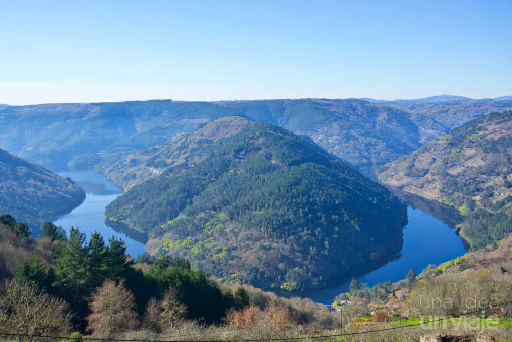 unaideaunviaje's tweet photo. Después de mucho tiempo dándole vueltas, por fin, POR FIN, me he decidido a sacar una ruta por Ribeira Sacra, realista y con corazón. ¡Espero que os guste! 🥰

https://t.co/OYFzDS9poB https://t.co/dWBlELpcVV