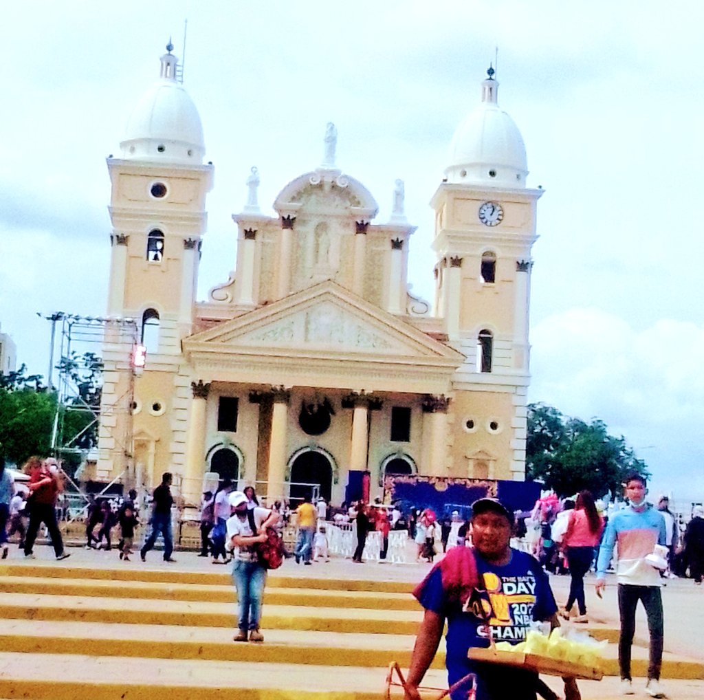 ||•📟 La vida esta hecha de días que no significa nada. 🫧

Y de momentos qué significa todo..💫

#CarnavalesFelices2023
🫶 #Maracaibo
└◌---🧿 Maracucho--🧿