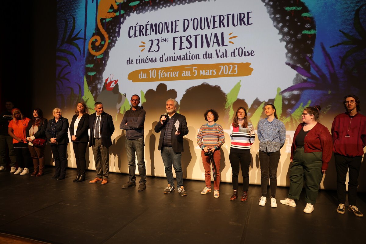 valdoise's tweet photo. #jeudiphoto 📸Cérémonie d'ouverture du festival #ImageparImage au Théâtre de Jouy. Organisé par #EcransVo , organisme associé du Département, ce festival propose une approche ludique et pédagogique du cinéma et participe à son rayonnement en #Valdoise➡️https://t.co/UNQRo7Drl0 https://t.co/wWZwL3dYDJ