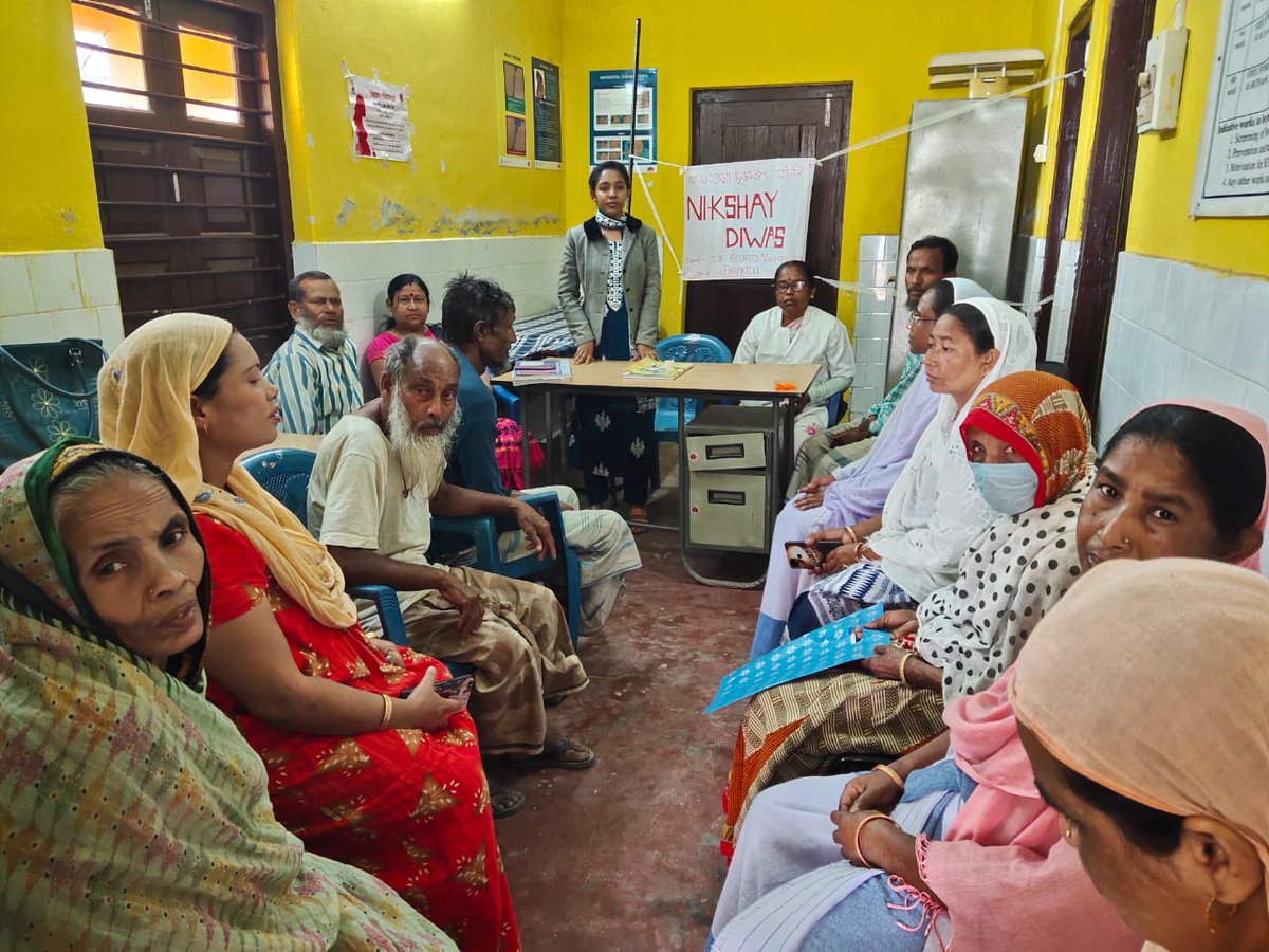 BongaigaonNhm's tweet photo. NIKSHAY DIWAS celebration with TB Champions and other beneficiaries and falicited a TB cured patient. @nhm_assam @keshab_mahanta @dcbongaigaon @KarunaBrahma21 https://t.co/PVAlmHFsT7