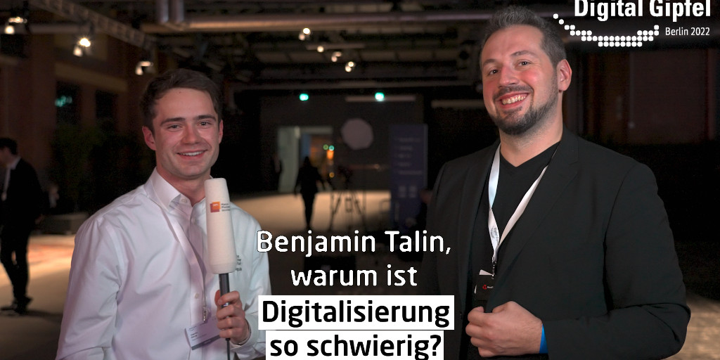 HPI_digitalblog's tweet photo. Throwback zum Digital-Gipfel 2022! 🎥
@BTalin, #CEO der 361 Group und Keynote Speaker,  im Interview: "Wird Deutschland die Digitalisierung noch aufholen können?"
Jetzt anschauen: https://t.co/iQCgRHAK9e
#DigitalGipfel #digitalblog #Digitalisierung @HPI_DE https://t.co/jtpkVAV0zL