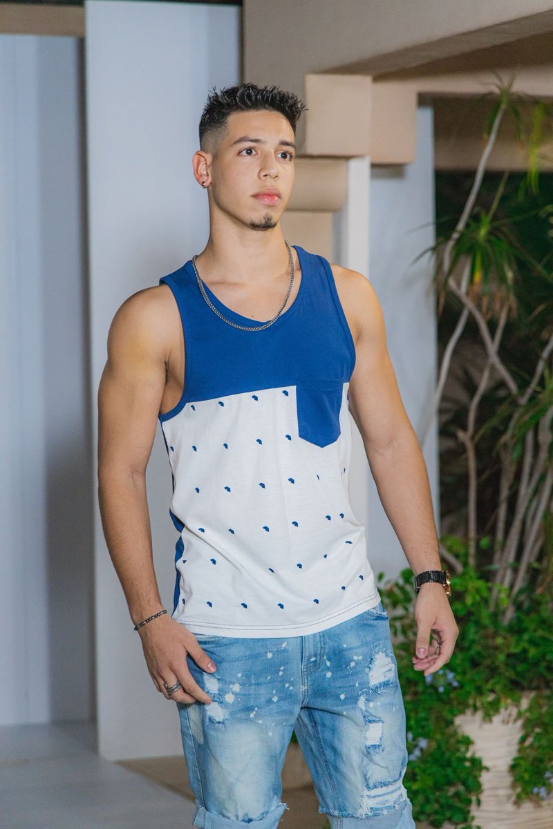 trashbyronchi's tweet photo. #menstyle at #tbrfashionaruba. So right for this weekend of fun. https://t.co/P6xKMwstxC