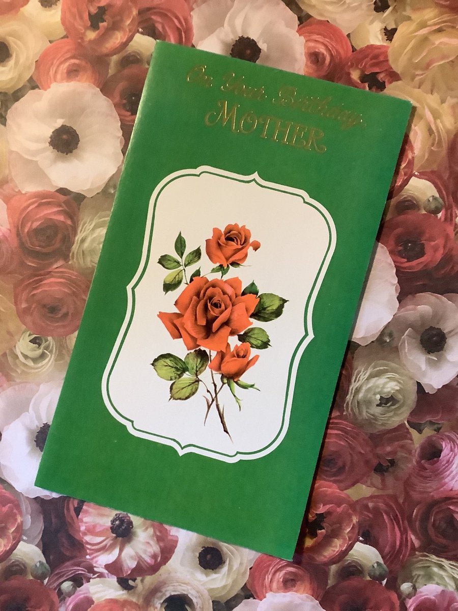 WatsonsVintage's tweet photo. NEW LISTING These #Mother #BirthdayCards are so pretty in my #etsy shop Rare Unwritten #Vintage Circa #1960s 'On Your Birthday, Mother' Card STUNNING Red Roses Design - Sentimental Verse - Red Roses Loving Mother https://t.co/HqQMeSLGgA #RedRosesDesign #PrettyCard https://t.co/PTLlijCotn