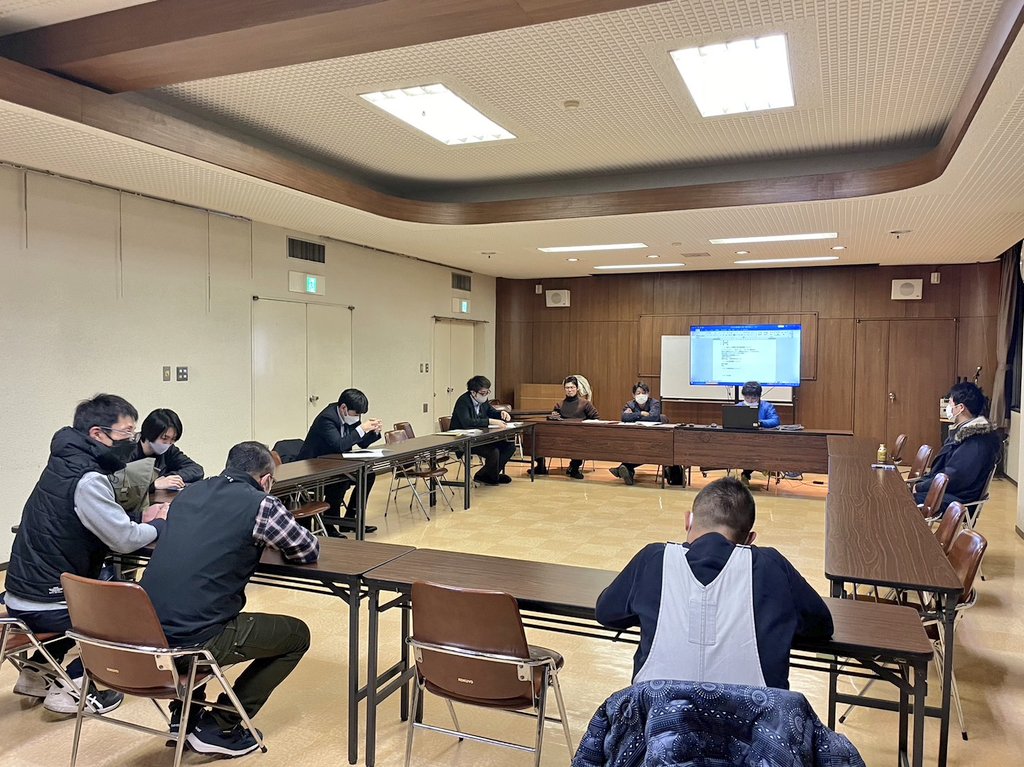 iwakura_s_s's tweet photo. 今日は岩倉市商工会青年部、月に1度の常任委員会の日です！感染症が増えてるせいか、ちょっとまだ集まりが悪いですね。。。 https://t.co/FP73GpTDAM