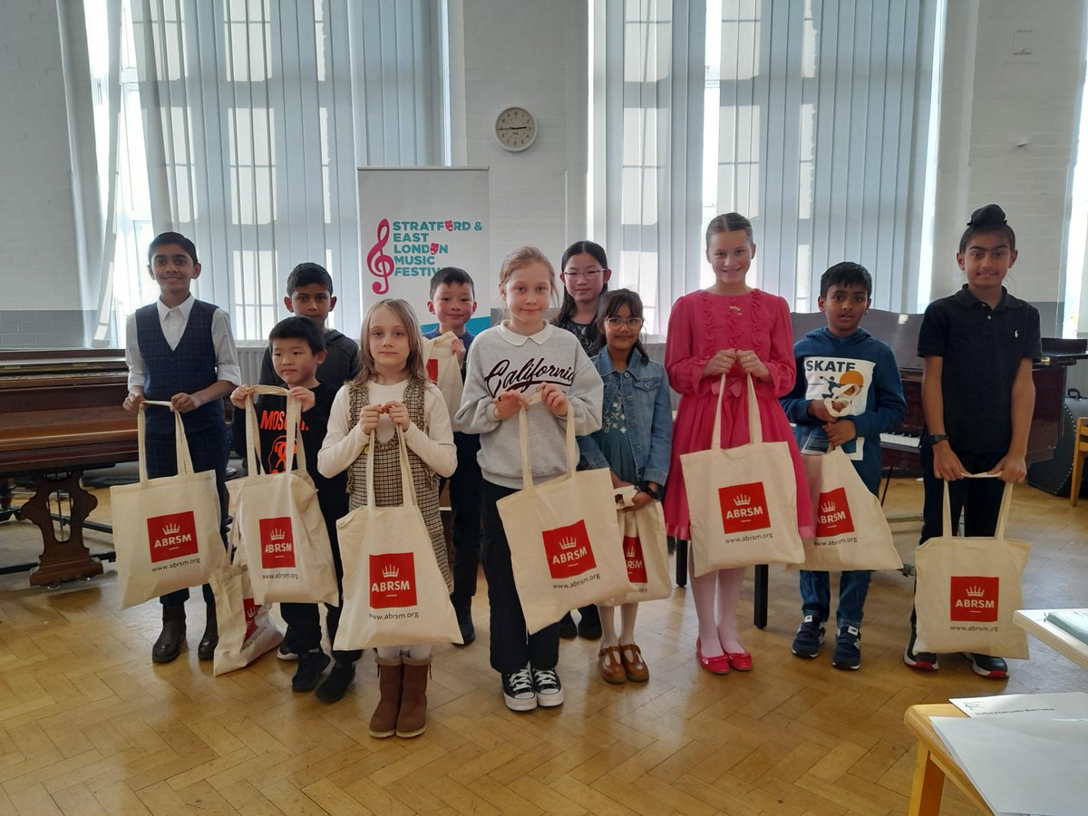 We were proud sponsors of the Graded Piano Classes at the 2023 @Stratford_Music and East London Music Festival this February. 🎹 Here are some of our fantastic participants in the Grade 3 Piano Class with their ABRSM goody bags! 👏