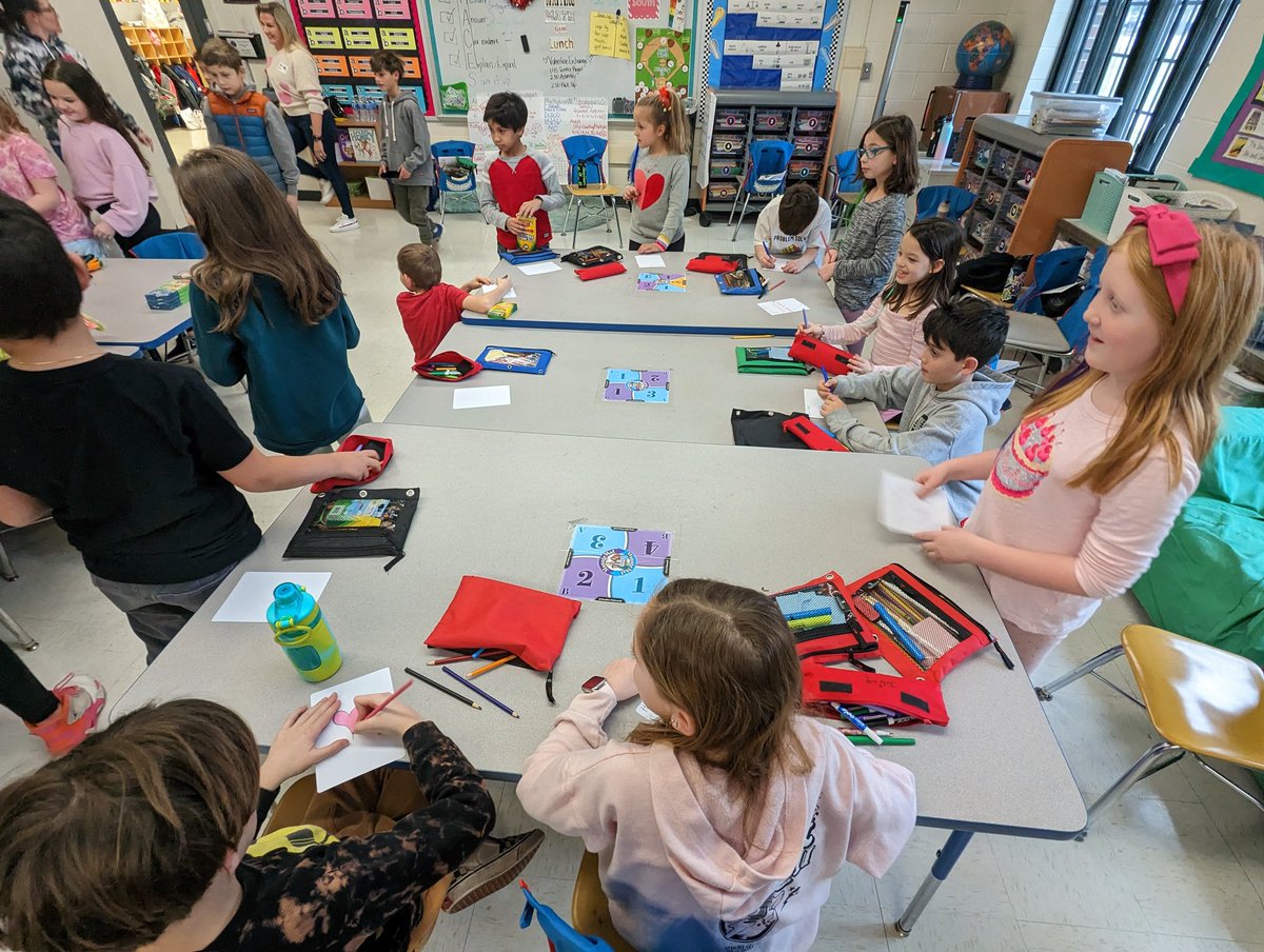 TheMrsDerry's tweet photo. Spreading all the love!! Happy Valentine's Day! #112leads #raviniarocks #3Derry https://t.co/UDXWXTNFgZ