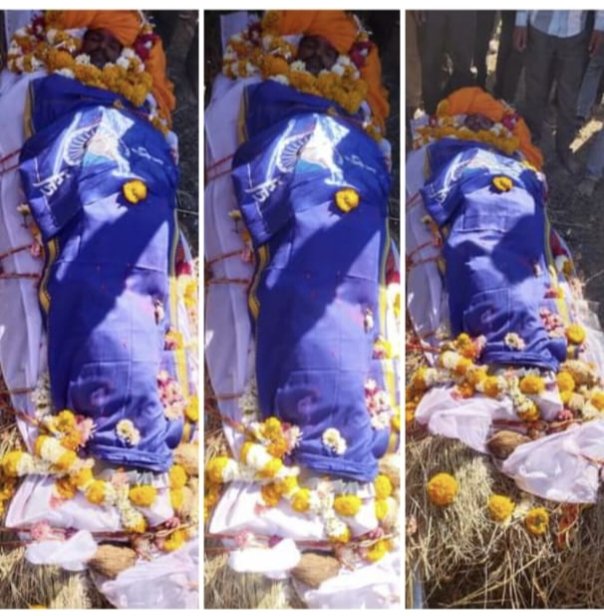 iamroniraj's tweet photo. कफन मैं ससम्मान विदा किया!!
बहुजन वीर सपूत अमर शहीद किशन लाल बागरी जी अमर रहें
भोपाल सामाजिक न्याय यात्रा से घर लौट रहे दु:खद मृत्यु हो गई!!
भगवान बुद्ध से कामना करते हे की अपनी शरण में स्थान दे!!
@BhimArmyChief @ASP4UP @ASP4MP 
@Rani__Boudh @PMOIndia @Bhimarmy_BEM @BhimArmy4UP https://t.co/2Zo3pRhYw2