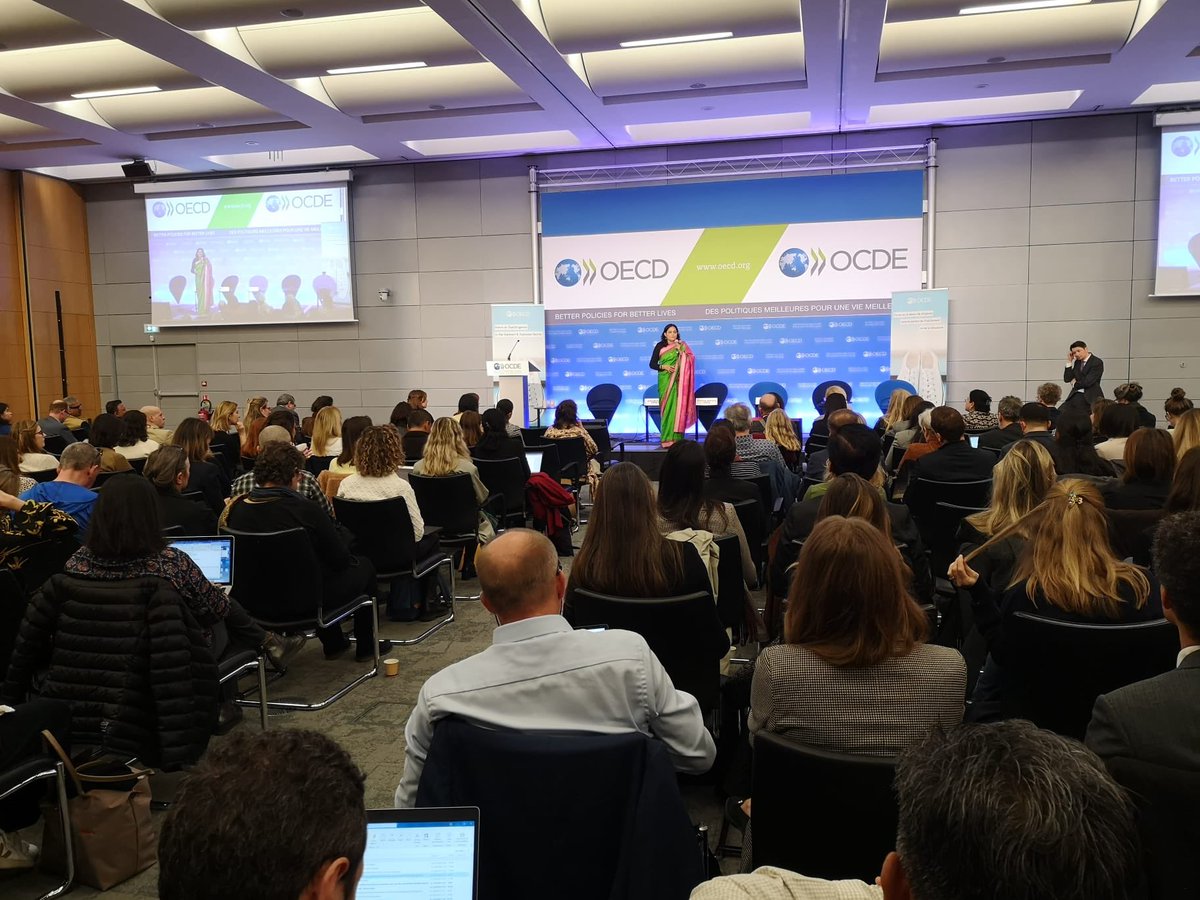 NazmaAkter73's tweet photo. Happy to be a part of OECD 2023 due diligence opening session as a key note speaker! In Paris.
#garments worker need union right and Living wages! https://t.co/wsFn6WexoL