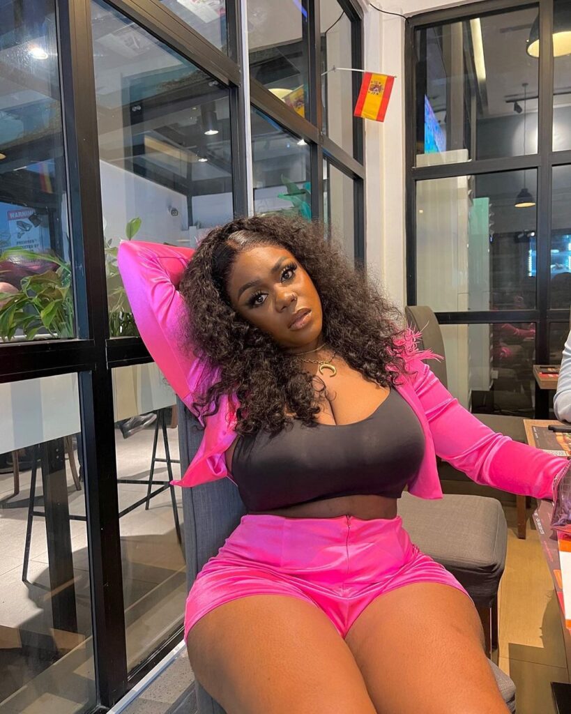 YabaLeftOnline tweet media