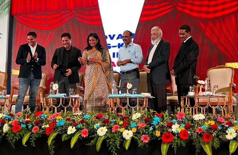 cssagim's tweet photo. Ms. @GalvankerSnehal from #CSSAGIM attended @INKWASH_summit & Exhibition organized by Goa State Urban Development Agency in collaboration with WASH Innovation Hub (WIH) @ASSOCHAM4India Goa.
Thank you, @Darshanaspdk, for the invite.
#innovations #SocialImpact #sanitation https://t.co/SsRZEERskK