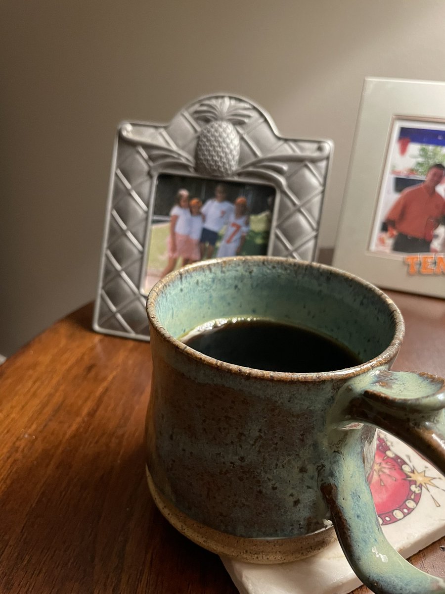 MyMorningCup tweet media