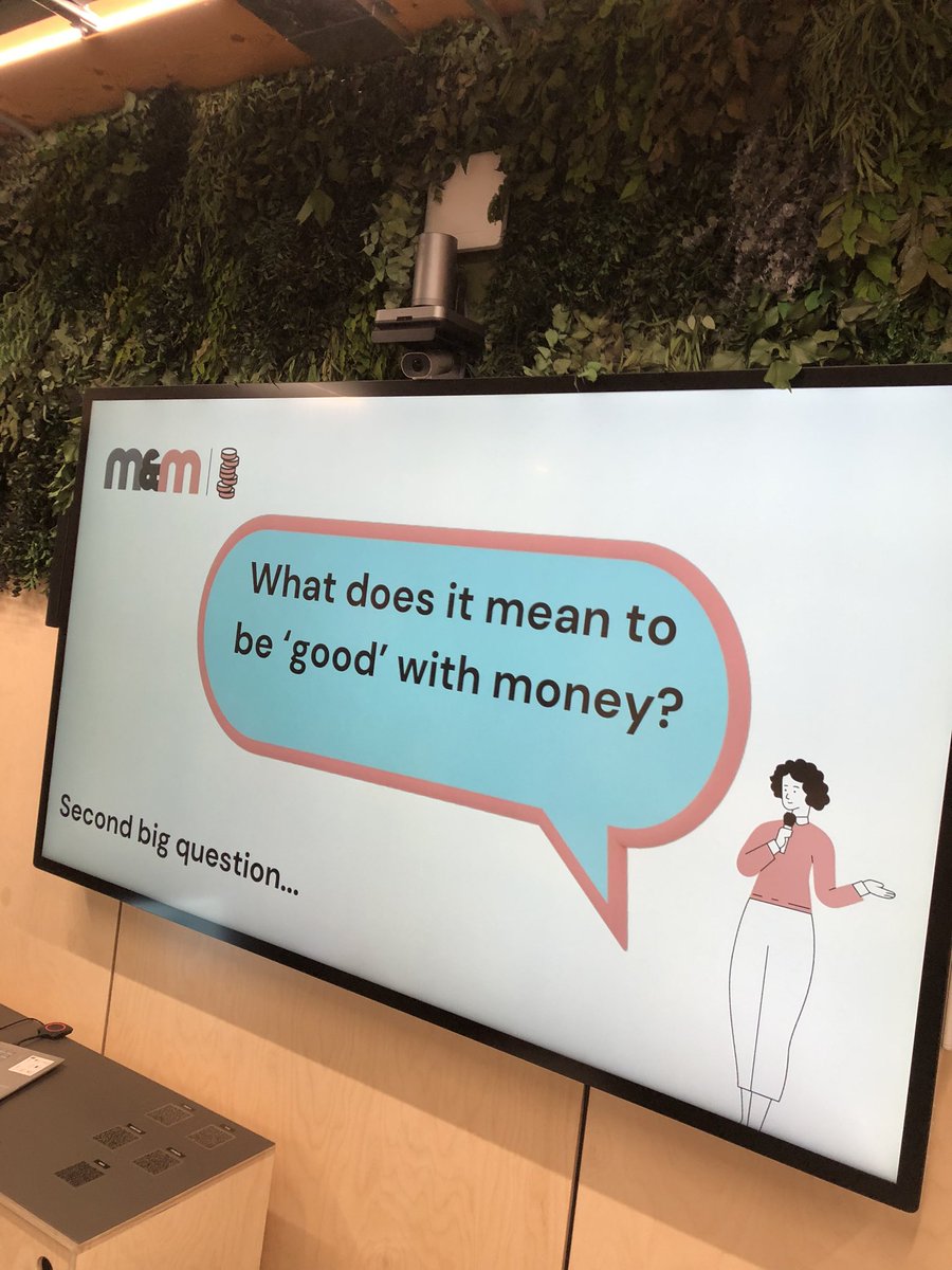 Money &amp; Mindset in full flow with <a href="/yhousing/">Yorkshire Housing</a>  
Is anyone wondering what the first big question was?? 😜😂 #training #pdp #money
