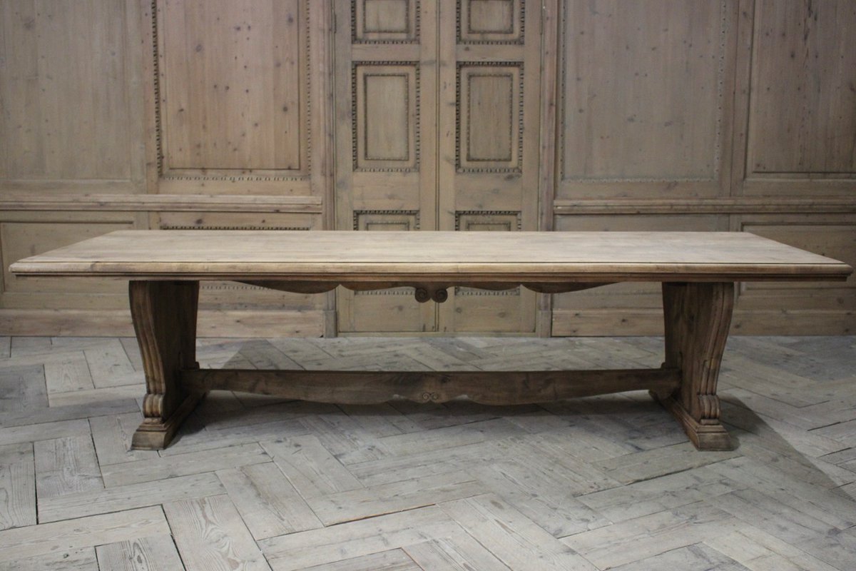 BrownriggUK's tweet image. Superb 1930s Italian Bleached Walnut Dining Table

bit.ly/3Ebz8aa

#diningtable #antiquetable #walnutdiningtable #antique #furniture #interiordesign #decor