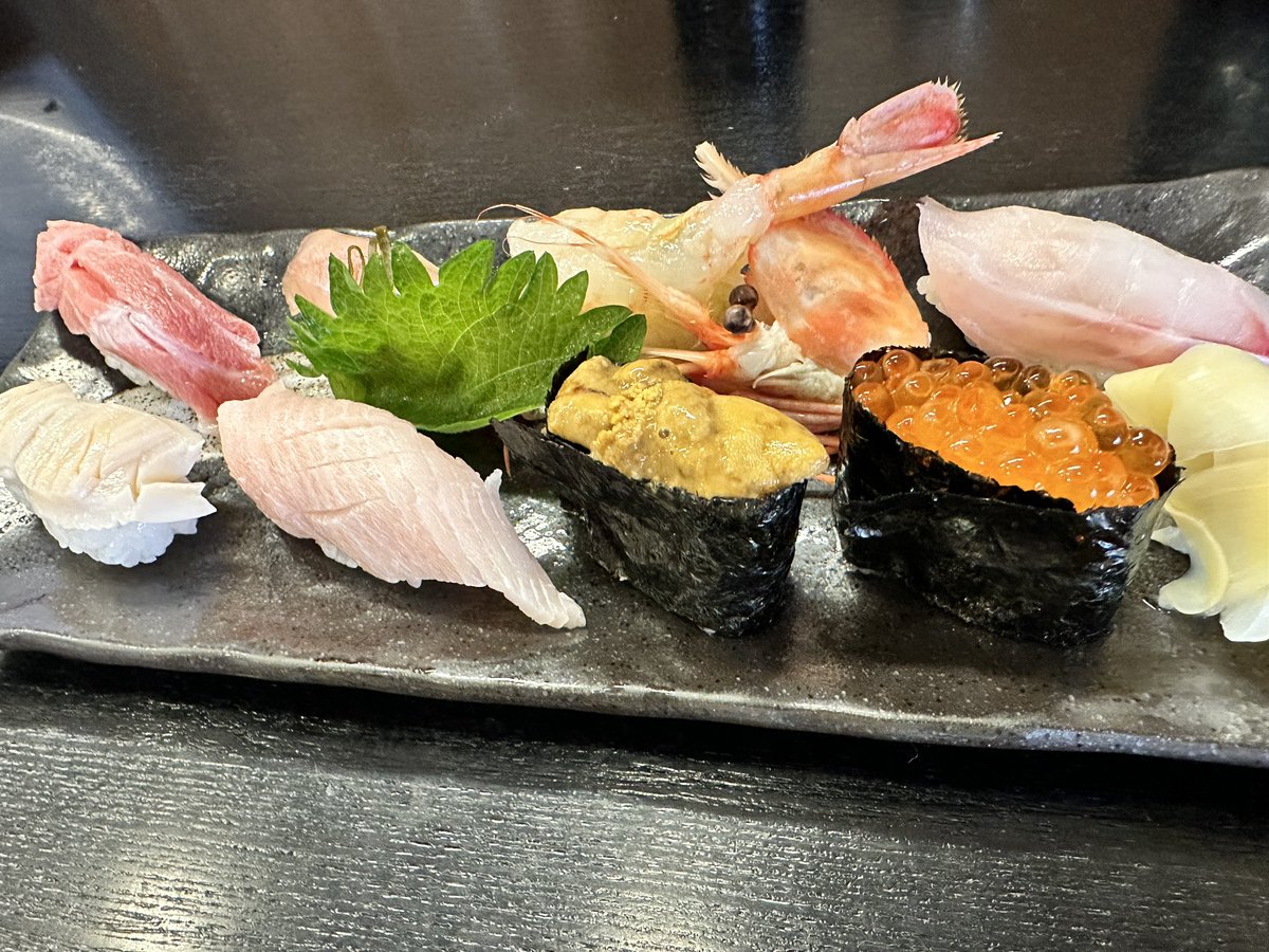 winetoetc's tweet photo. 新潟で寿司。#新潟　#魚晴　#寿司　#私の食卓 https://t.co/pSmRMdZhjh