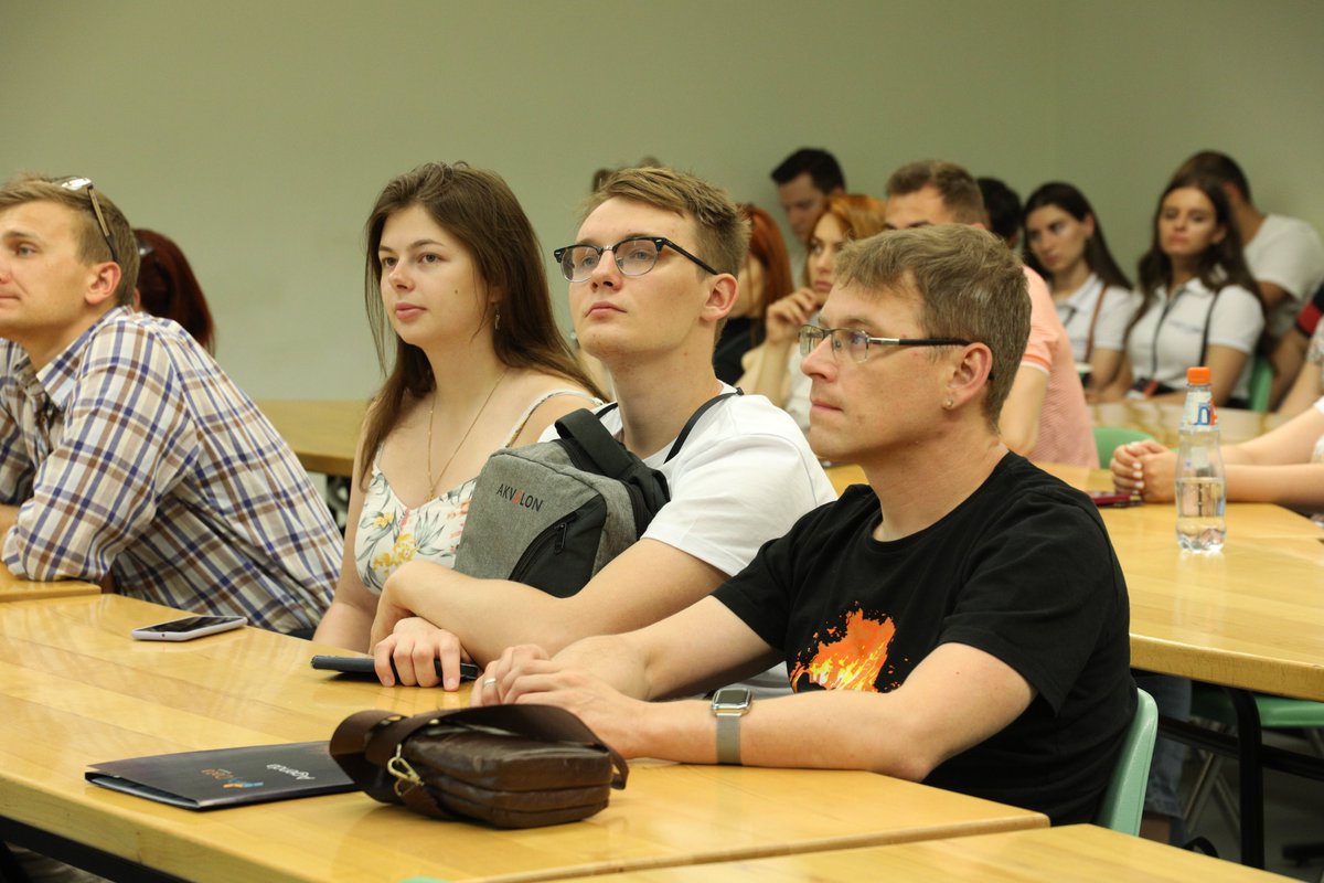 pydata_yerevan's tweet image. During the #PyDataYVN 2022 conference, Dmitry Mezhensky explored the development of an up-to-date #ML platform for the insurance sector and its challenges. ➡️ youtu.be/Nht_r5UH8u4

 #pydataglobal #pydatayerevan #conference #meetup