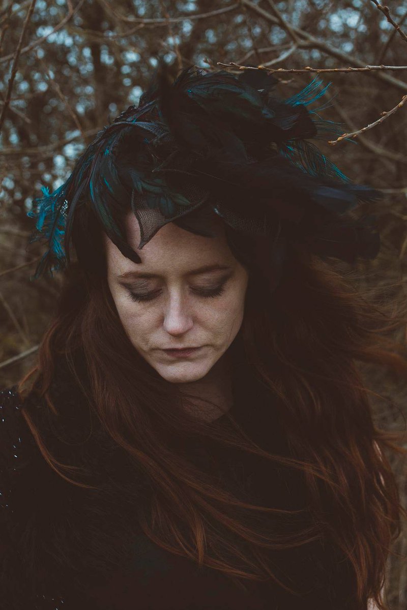 Get ready to jam out with my ultimate festival faves - from the artists I adore to those who never fail to get me groovin'! #music #folk #femaleartist #album #playlist open.spotify.com/playlist/6O6qc…