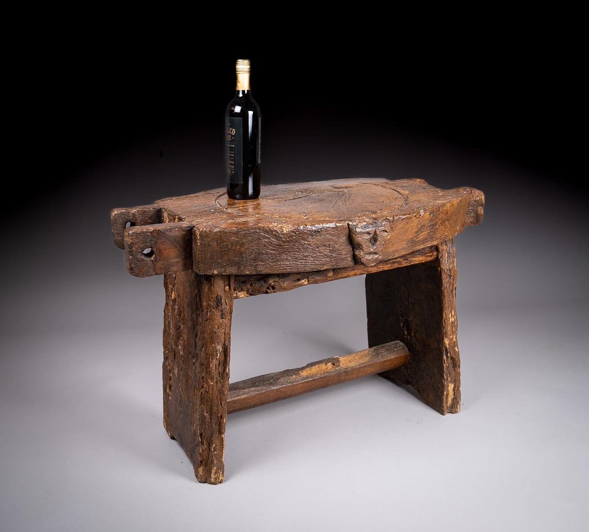 HarAntiques's tweet photo. An absolutely charming, and very substantial, 18th century elm cheese press board, later converted to a table.  Now available https://t.co/eQYoOGFG1D

#antiques #interiors #cheeselover #rustic https://t.co/j4IeoHKRlu