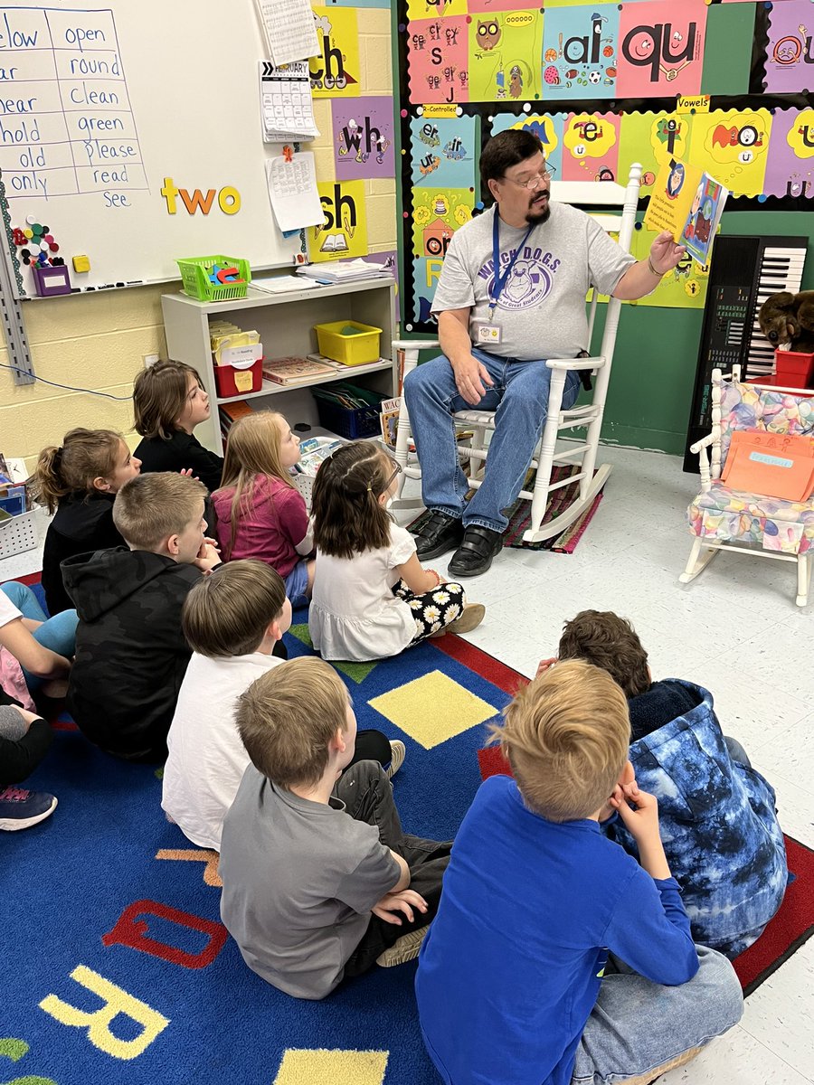 Mr. Gary, Watch DOG, reading a story to Mrs. Wade’s 1st grade regarding President’s Day. 🇺🇸 

At the end of the story, he told the kiddos “you could be president some day!”🙌🏼