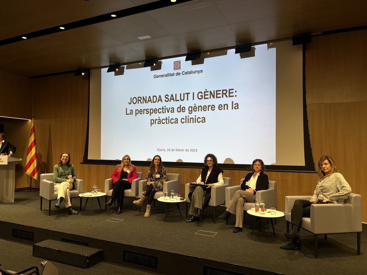 Jornada de Perspectiva de Gènere en salut organitzada per <a href="/salutcat/">Salut</a> <a href="/igualtatcat/">Igualtat i Feminisme</a> , aprenent sobre com incorporar la perspectiva de gènere a la práctica Clinica. Fantàstica iniciativa 👏🏻