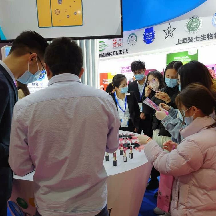 NeelikonL's tweet photo. Here's a sneak peak from the second day at our stall in PCHi, China!
Are you around? If yes, please do come say Hi! 🙂
#exhibition #neelikoncoloursglobal #dovisit #tradeshow #dyesandpigments #personalcare #homecare #comevisit #pchiexhibition #events https://t.co/iWzIqPtB02