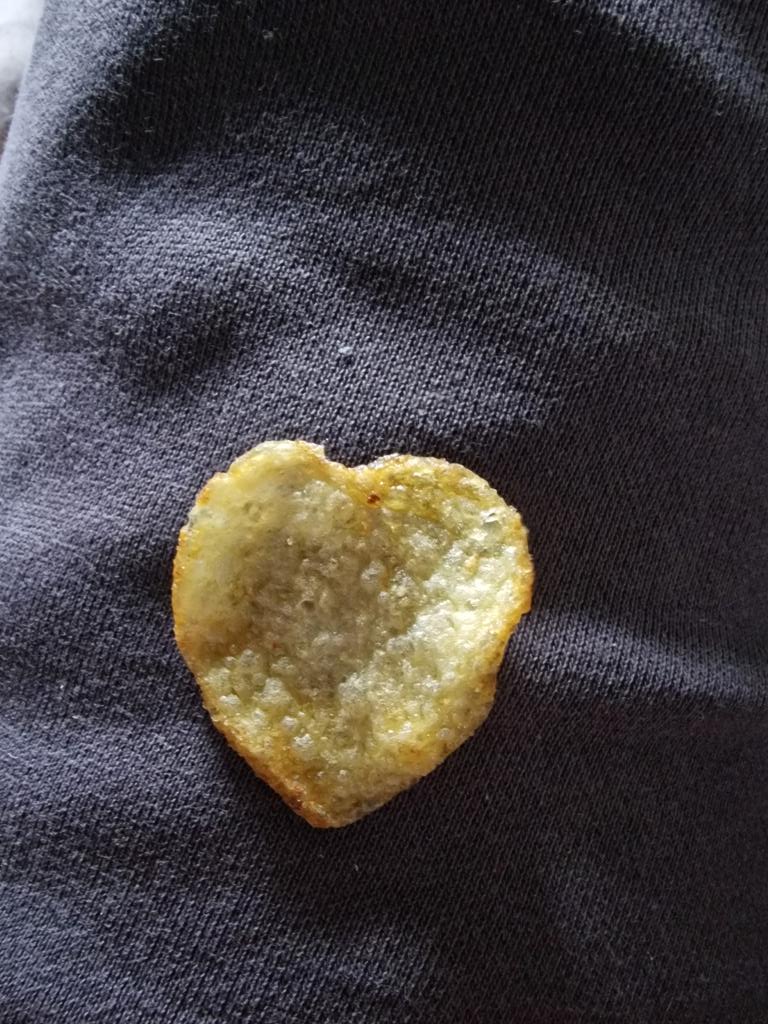 the_oldfield's tweet photo. @walkers_crisps @walker's crisps https://t.co/L8GbrvKF84