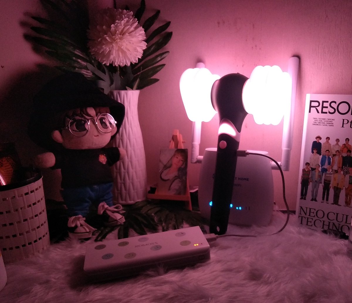kwoniematopia's tweet photo. WTS/LFB

SEVENTEEN Carat Bong v2 Official
and Blackpink Hammer Bong v2 Official.

Dm me for more info.

RFS:Quitting

#Seventeen #Blackpink https://t.co/Cw1sQidwRO