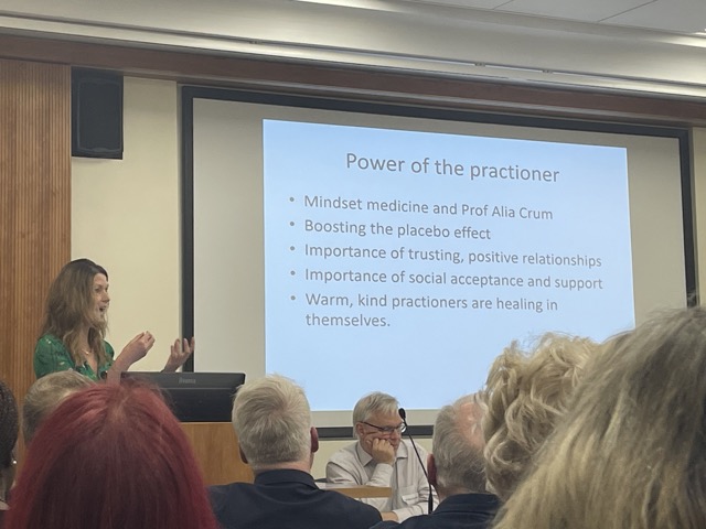 If you want to feel inspired on a Wednesday night -- listen to @gapal78 & @drLMA17 speak about their practice, social-prescribing and the power of treating a person as a person, not just a Px in a system -- so we did. 
Powerful stuff. @TheKingsFund @HealthWritersUK #BeyondPills