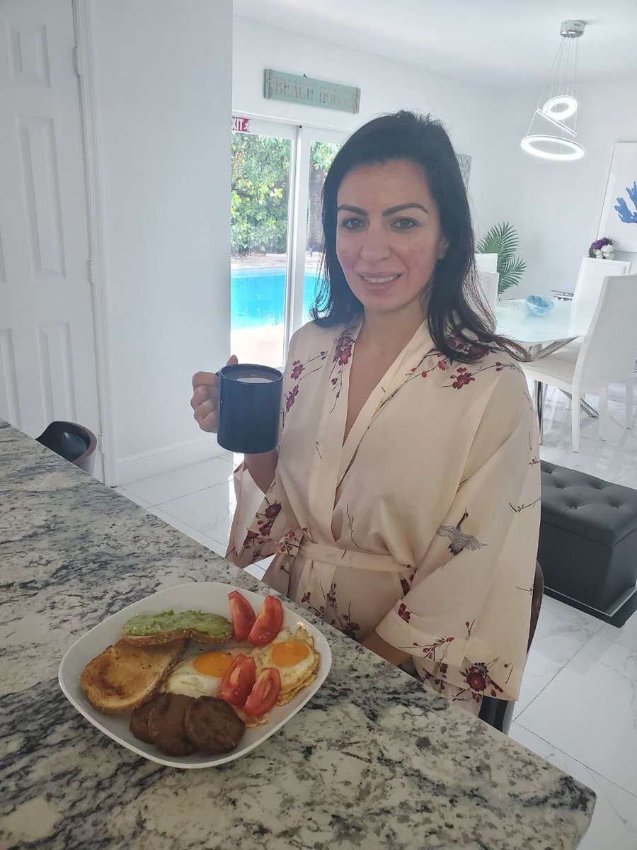 لا تفوتكم الستوريات على حسابي الانستكرام وانا برحلة العمل واصور افلام جديده 🔥❤️ 

تابعوني هناك💋 

instagram.com/arabic.alina.a…